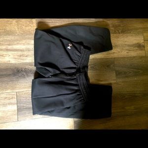 Under Armour semi fitted sweat pants size M